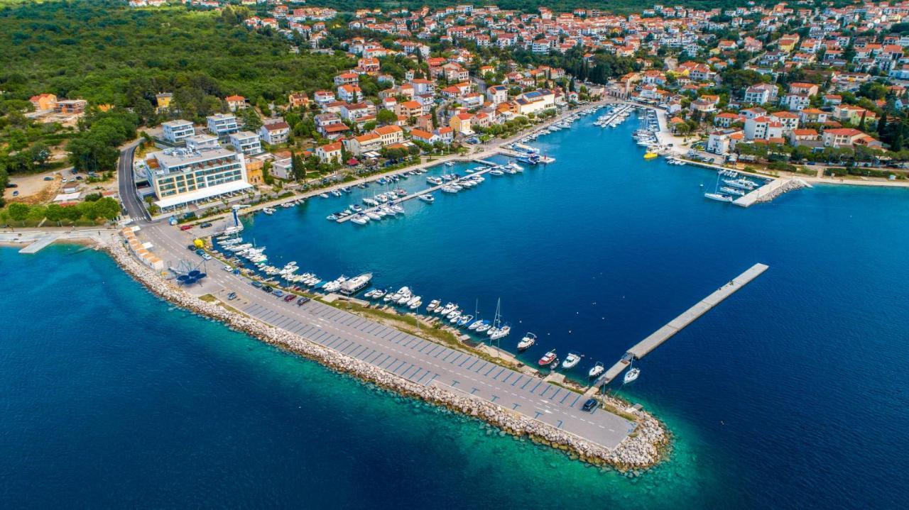 Apartments Kvarner 2 Malinska Exterior photo